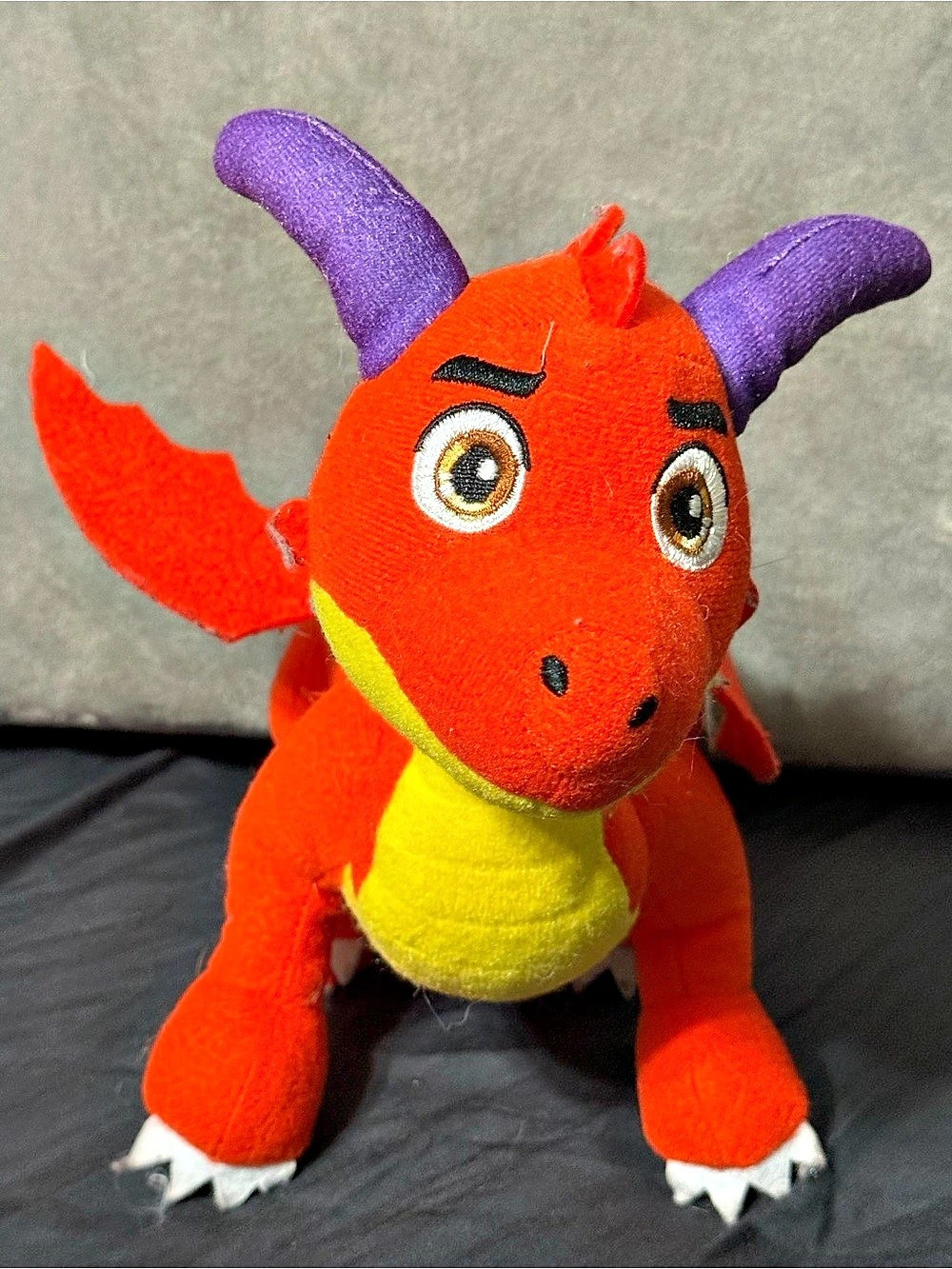 Spin Master PAW Patrol Rescue Knights Sparks the Dragon 8-Inch Plush Dragon
